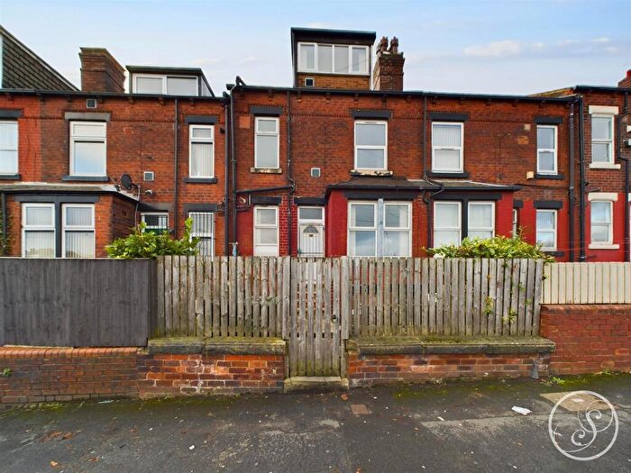 2 Bedroom Terraced House To Rent In Raincliffe Road, Leeds, LS9