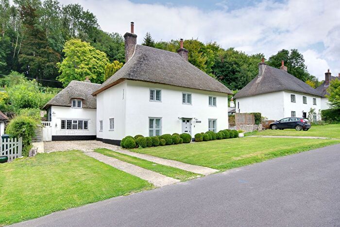4 Bedroom Country House For Sale In Milton Abbas, Blandford Forum, Dorset, DT11