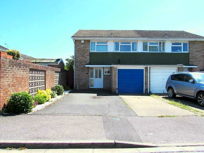 3 Bedroom House To Rent In Marlborough Road, Maidenhead, Berkshire, SL6