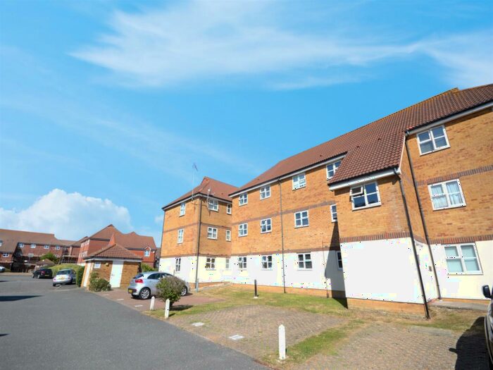 1 Bedroom Flat To Rent In Falmouth Close, Eastbourne, BN23
