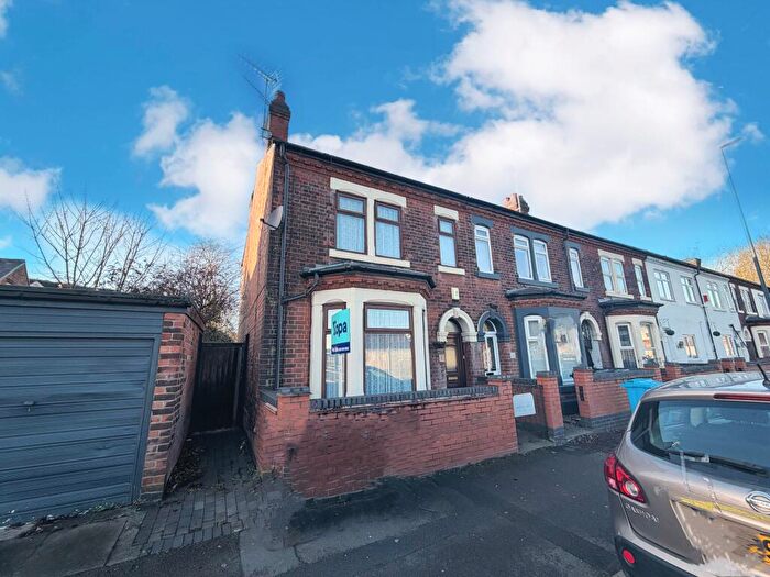 3 Bedroom End Of Terrace House For Sale In Osmaston Road, Derby, DE24