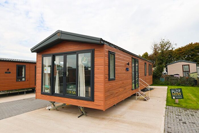 2 Bedroom Park Home For Sale In Abbey Lane, Lathom, Ormskirk, L40