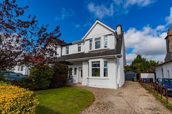 3 Bedroom Semi-Detached House For Sale In Dunchurch Road, Paisley, PA1