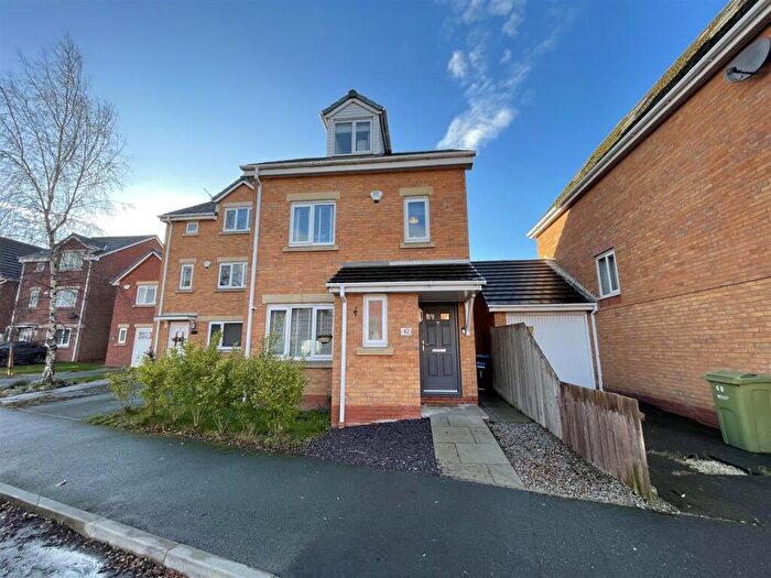 4 Bedroom Detached House For Sale In Broad Birches, Ellesmere Port, CH65