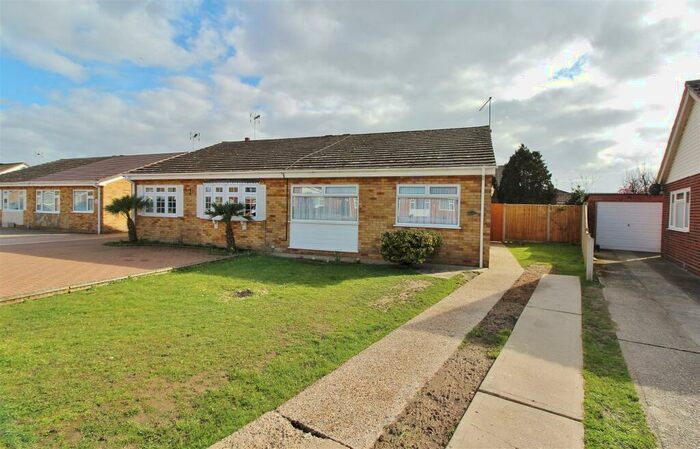2 Bedroom Semi-Detached Bungalow To Rent In Constable Avenue, Clacton-On-Sea, CO16