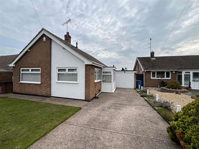 2 Bedroom Detached Bungalow For Sale In Woodhall Gardens, Mansfield, NG18
