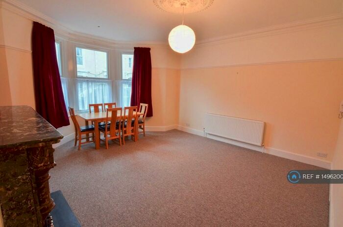 1 Bedroom Flat To Rent In Berkeley Road, Westbury Park, Bristol, BS6