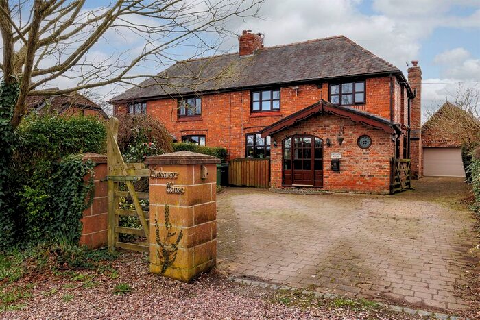 4 Bedroom Semi-Detached House For Sale In Sandy Lane, Whitegate, Northwich, CW8