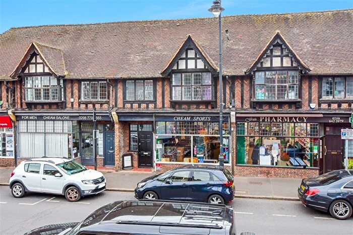 2 Bedroom Maisonette For Sale In The Broadway, Cheam, Surrey, SM3