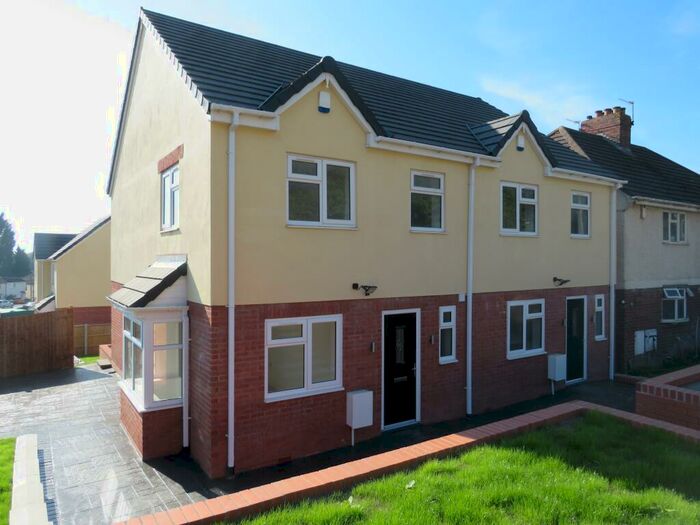 3 Bedroom House To Rent In Portway Road, Rowley Regis, B65