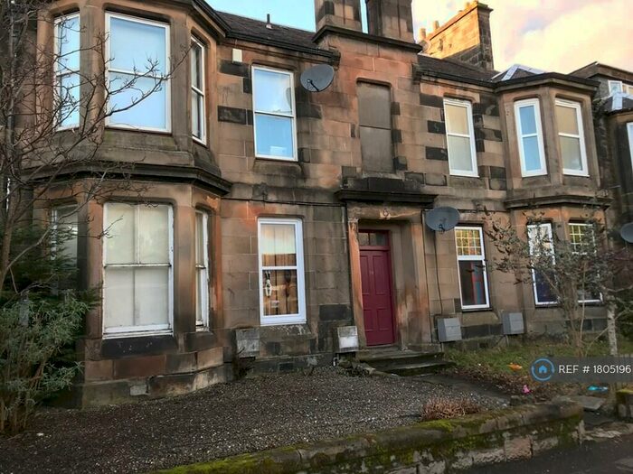 3 Bedroom Flat To Rent In Wallace Street, Stirling, FK8