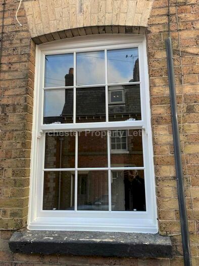 1 Bedroom Flat To Rent In High Street, Fordington, DT1