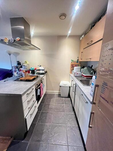 1 Bedroom Apartment To Rent In Clemantis Apartments, Merchant Street, Bow, Mile End, London, E3
