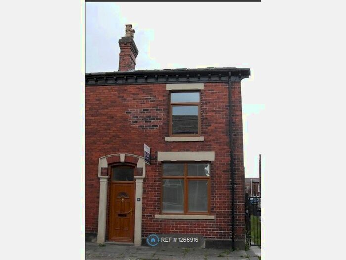 2 Bedroom Maisonette To Rent In Averham Rod, Chorley PR7