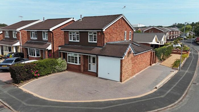 3 Bedroom Detached House For Sale In Java Crescent, Stoke-On-Trent, ST4