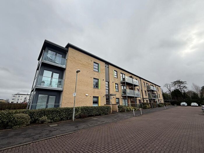 2 Bedroom Apartment To Rent In Accord Place, Paisley, PA2