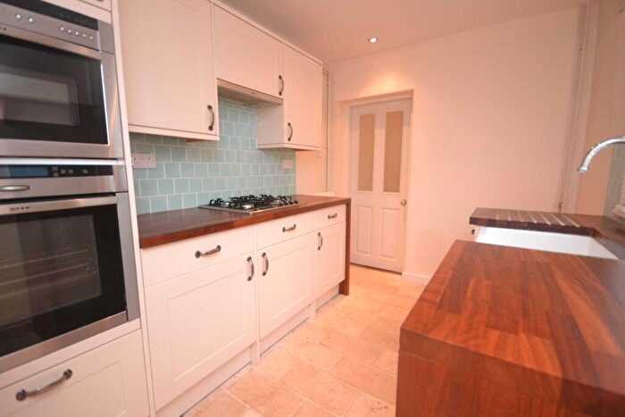 4 Bedroom End Of Terrace House To Rent In Cardigan Gardens, Reading, RG1