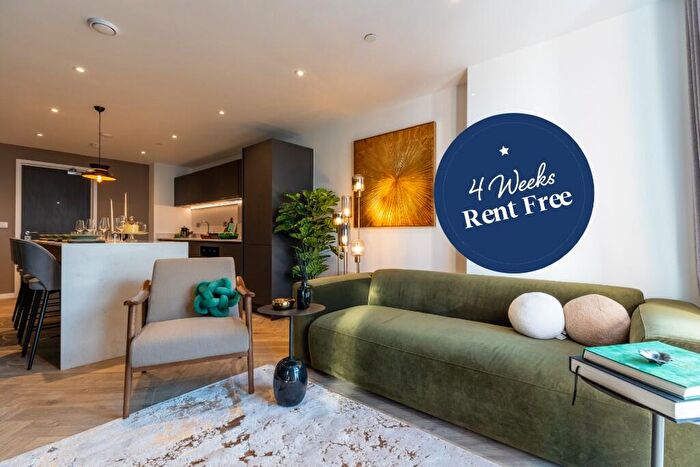 3 Bedroom Flat To Rent In Flat, Swan Street House, Swan Street, Manchester, Greater Manchester, M4