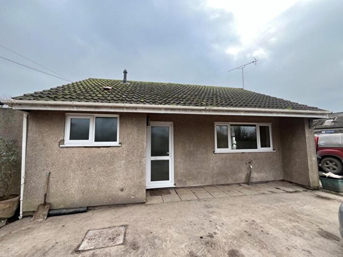 1 Bedroom Bungalow To Rent In Lower Strode Road, Clevedon, Somerset, BS21