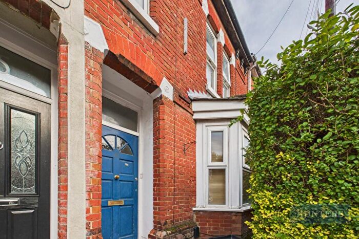 5 Bedroom House To Rent In Milton Road, Southampton, SO15