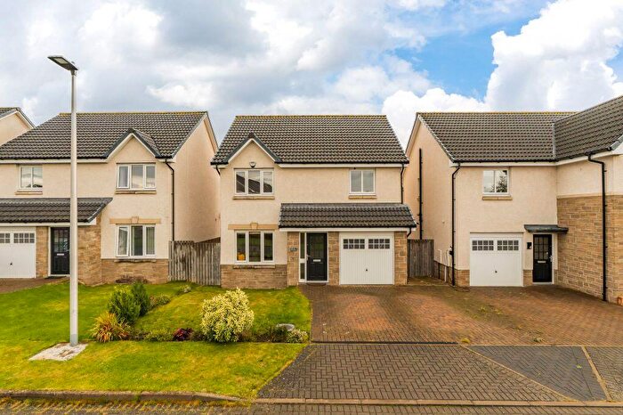 3 Bedroom Detached Villa For Sale In Stair Place, Kirkliston, EH29