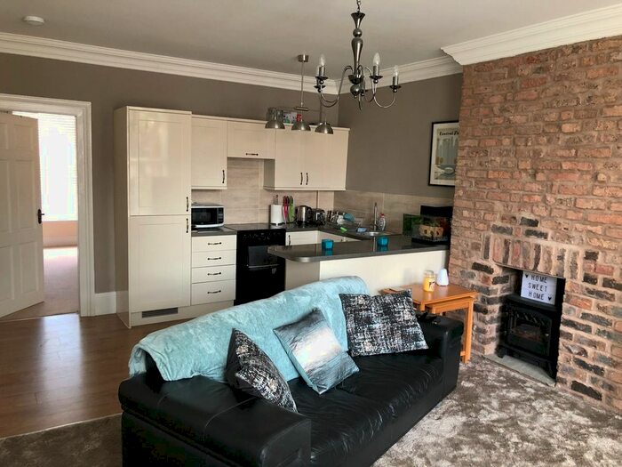 1 Bedroom Flat To Rent In Bertram Road, Aigburth, Liverpool, L17