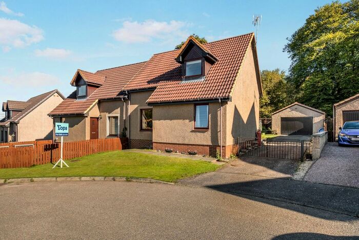 3 Bedroom Semi-Detached House For Sale In Birch Drive, Maryburgh, Dingwall, IV7