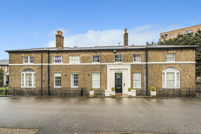 1 Bedroom Flat To Rent In Connaught Mews, London, SE18