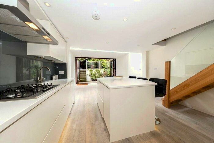 4 Bedroom Terraced House To Rent In Mornington Crescent, Mornington Crescent, NW1