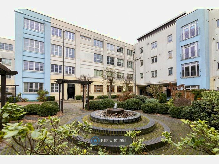 1 Bedroom Flat To Rent In Sunlight Square, London, E2