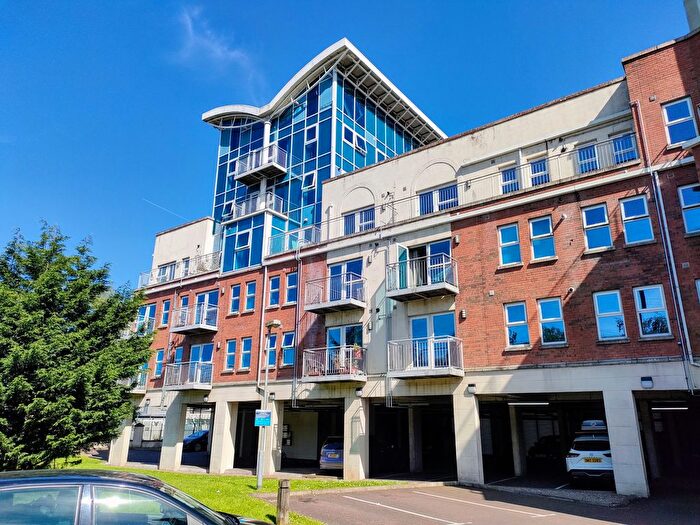 2 Bedroom Flat For Sale In Stockmans Way, Belfast, BT9