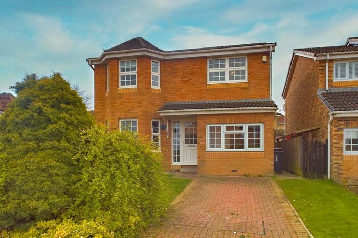 4 Bedroom Detached House For Sale In Greenshields Court, Lesmahagow, ML11