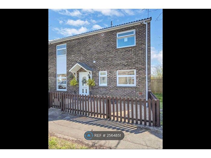 3 Bedroom Semi-Detached House To Rent In Boby Road, Bury St. Edmunds, IP32