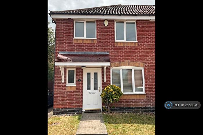3 Bedroom Semi-Detached House To Rent In The Hawthorns, Kirkby In Ashfield, NG17