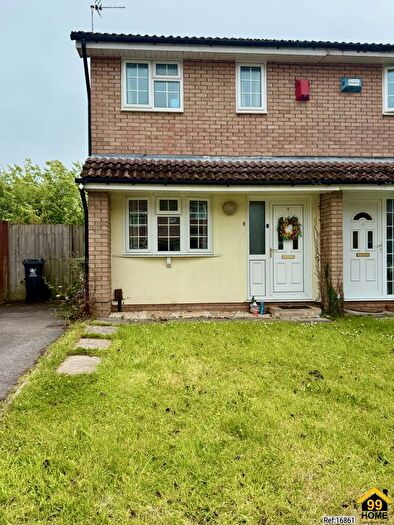 3 Bedroom Semi-detached House To Rent In Glenrise Close, Cardiff, CF3