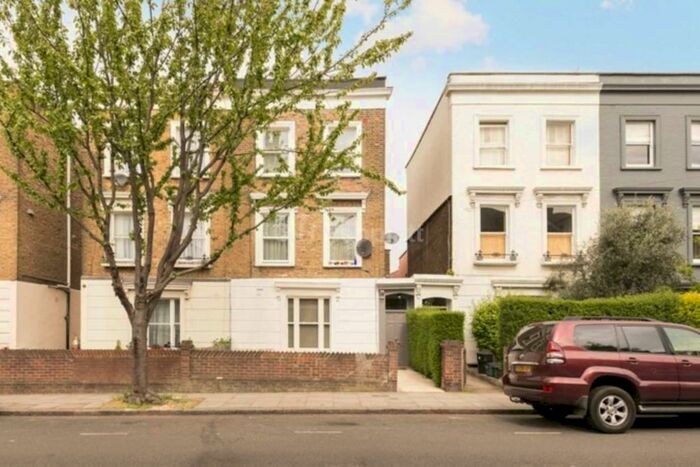 1 Bedroom Apartment To Rent In Lambton Road, Crouch Hill, N19
