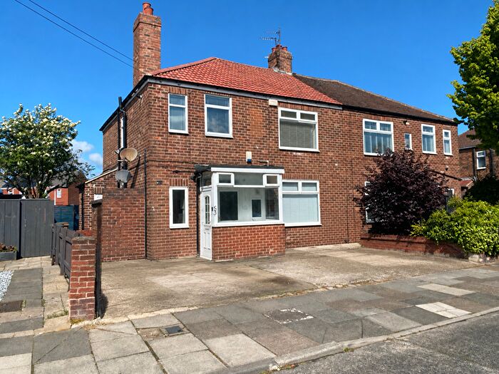 2 Bedroom Flat To Rent In Closefield Grove, Whitley Bay, NE25
