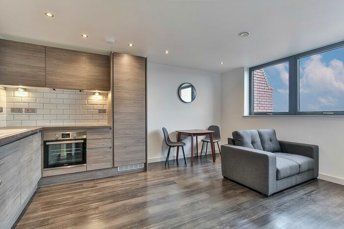 1 Bedroom Flat To Rent In West Bar, Sheffield, S3