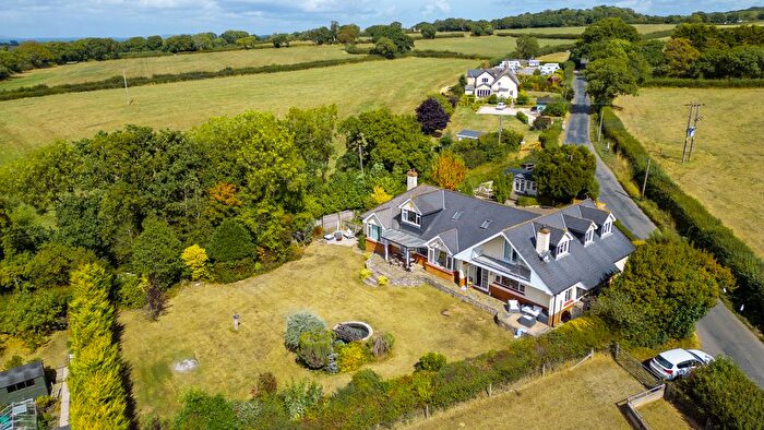 4 Bedroom Detached House For Sale In Castle Lane, Woodbury, EX5