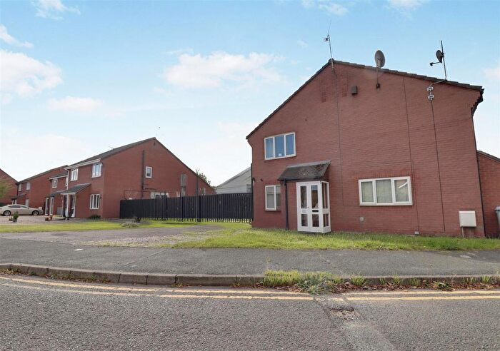 1 Bedroom Property For Sale In The Beeches, Nantwich, CW5