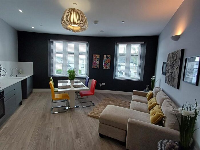 2 Bedroom Flat To Rent In Llandaff Road, Canton, Cardiff, CF11