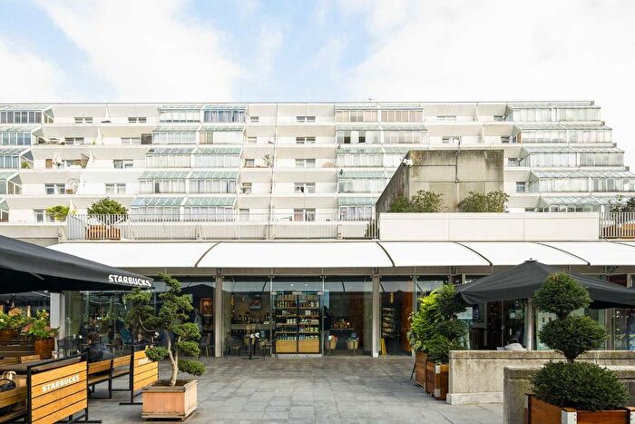 2 Bedroom Flat To Rent In Brunswick Centre, London, WC1N
