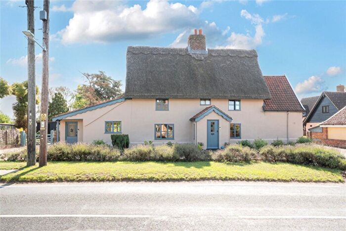 4 Bedroom Detached House For Sale In The Street, Bacton, Stowmarket, Suffolk, IP14