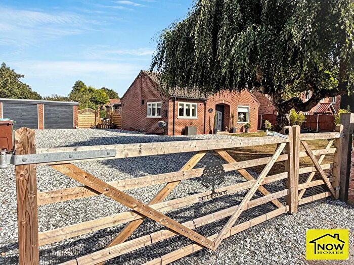 3 Bedroom Detached Bungalow For Sale In Back Street, South Clifton, NG23