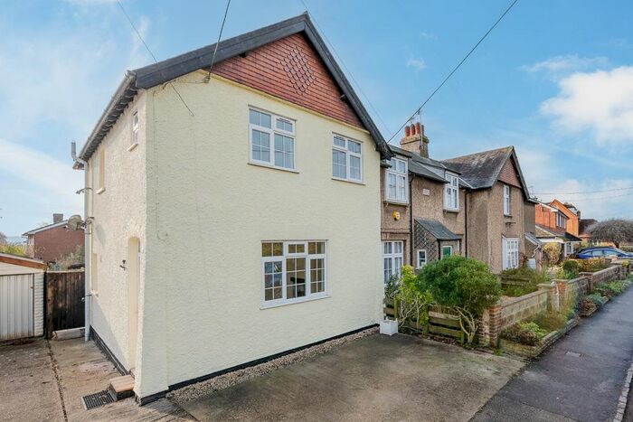 3 Bedroom Semi-Detached House To Rent In Lower Street, Quainton, Aylesbury, Buckinghamshire, HP22