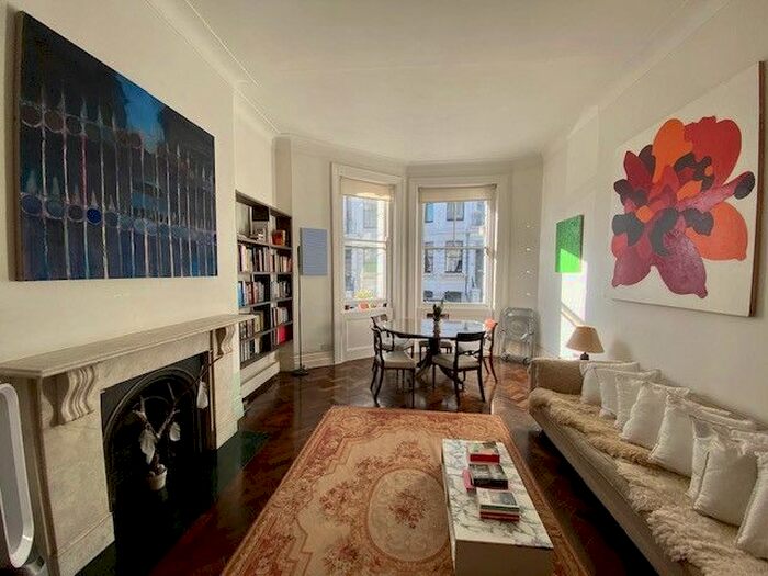 2 Bedroom Flat To Rent In Ml - Powis Terrace, London, W11