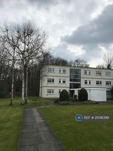 1 Bedroom Flat To Rent In Hornbeam Road, Buckhurst Hill, IG9