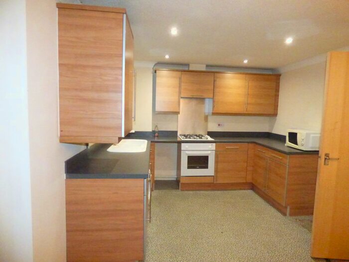 2 Bedroom Flat To Rent In Chillingham Road, Heaton, Newcastle Upon Tyne NE6