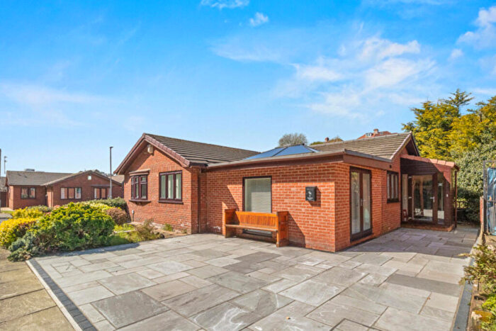 4 Bedroom Detached Bungalow For Sale In Clay Cross Road, Liverpool, L25