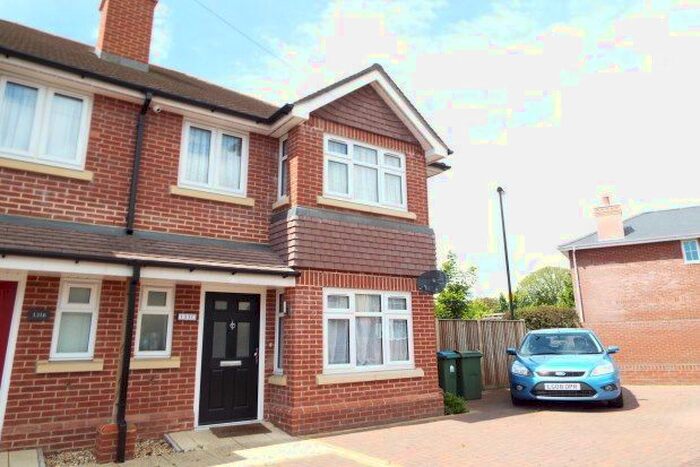 3 Bedroom Property To Rent In St. James Road, Southampton, SO15